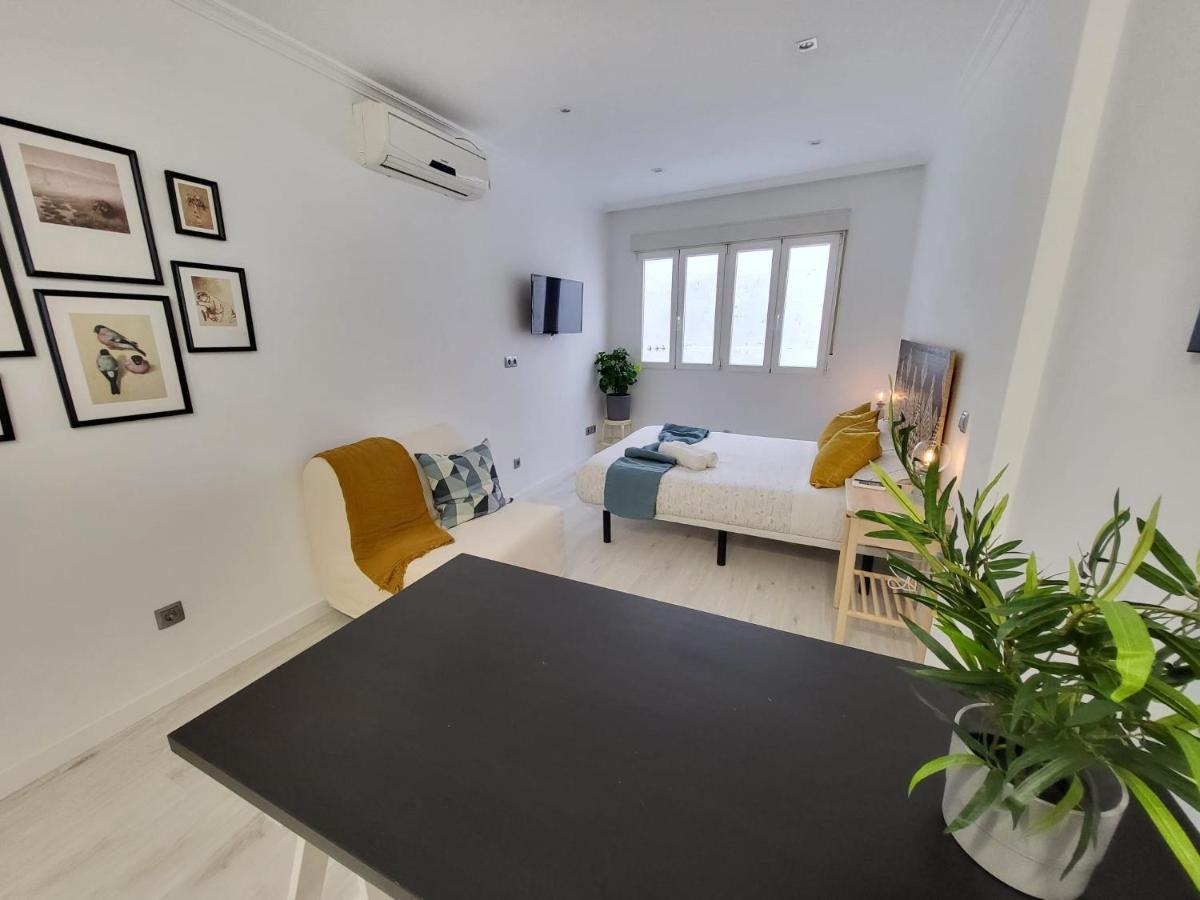 Apartmán La Vivienda De Pedro Zerolo Madrid Exteriér fotografie